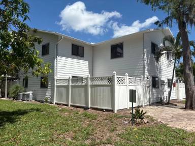 Main picture of 7737 Tamara Lee Ct