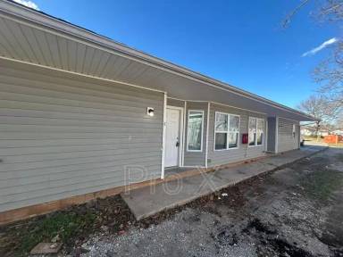 Main picture of 403 Park St
