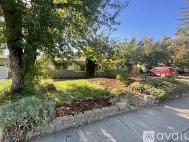 Main picture of 1661 Hooker Oak Ave