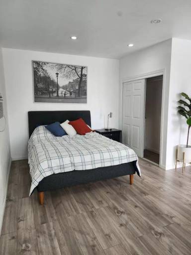 Main picture of 9624 Richeon Ave