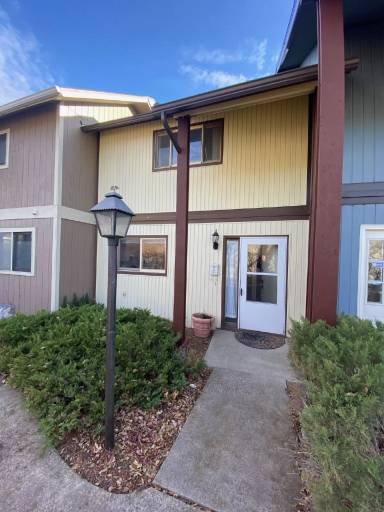 Main picture of 1541 Wyoming Ave
