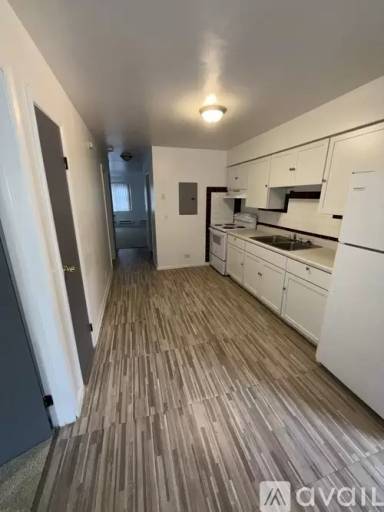 Main picture of 1015 W 19th St