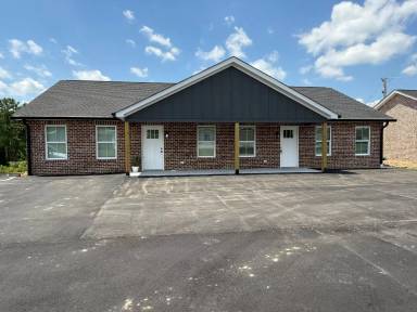 Main picture of 572 Pippin Rd