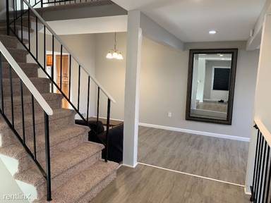 Main picture of 13301 Schwenger Pl
