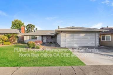 Main picture of 335 Belhaven Cir