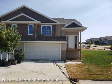 Main picture of 608 Riley Ln