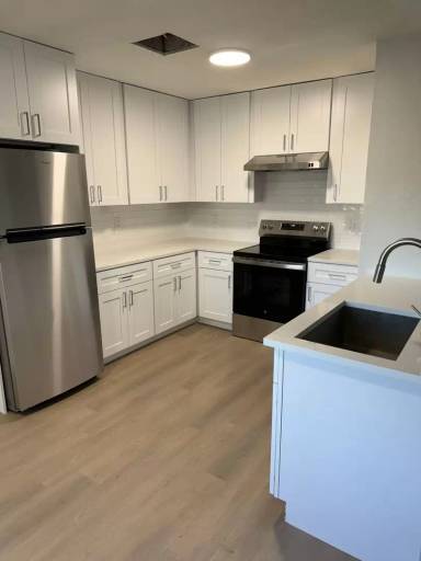 Main picture of 6243 Cleveland St