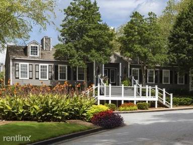 Main picture of 100 Saratoga Dr