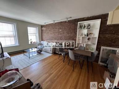 Main picture of 94 West Cedar St