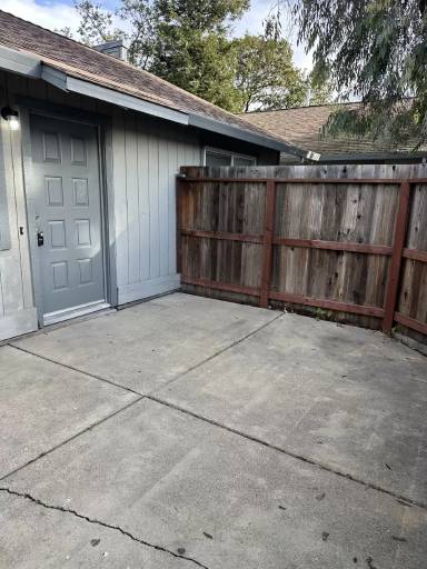 Main picture of 2116 Corby Ave