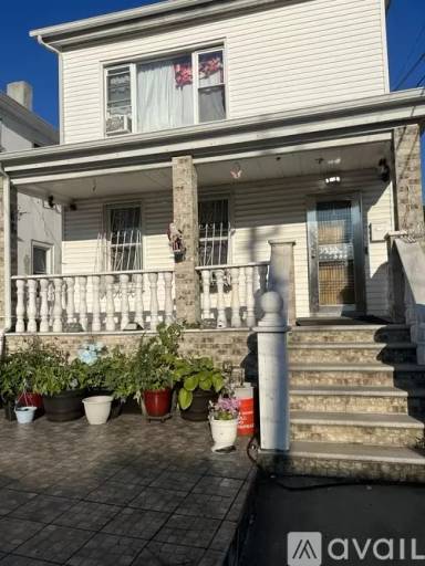 Main picture of 4722 Richardson Ave