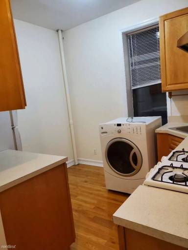 Main picture of 1320 Coney Island Ave