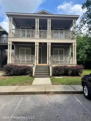Main picture of Villas at St. Charles