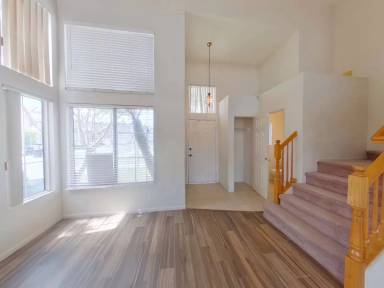 Main picture of 909 Palo Cedro Dr