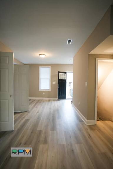 Main picture of 537 Chateau Ave