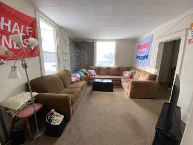 Main picture of 1204 Kenwood Ave