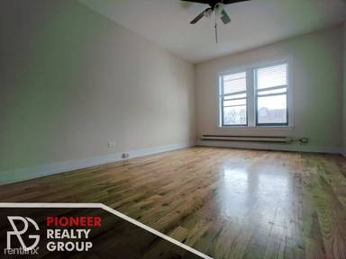 Main picture of 4851 N Damen Ave