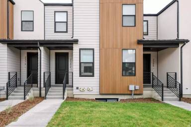 Main picture of 2382 N Coyote Bend Way