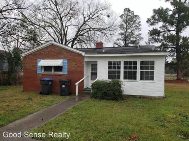 Main picture of 1713 Olive Rd