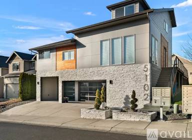 Main picture of 5102 NE 48th St