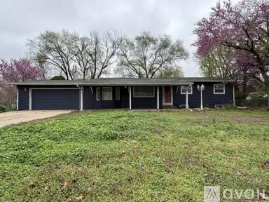 Main picture of 3300 W 8th St N
