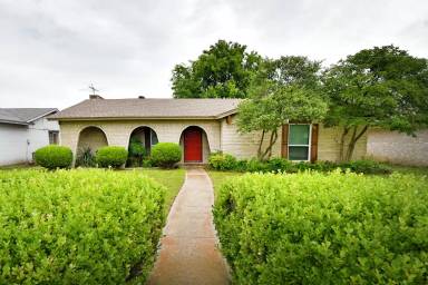 Main picture of 2009 Vail Dr
