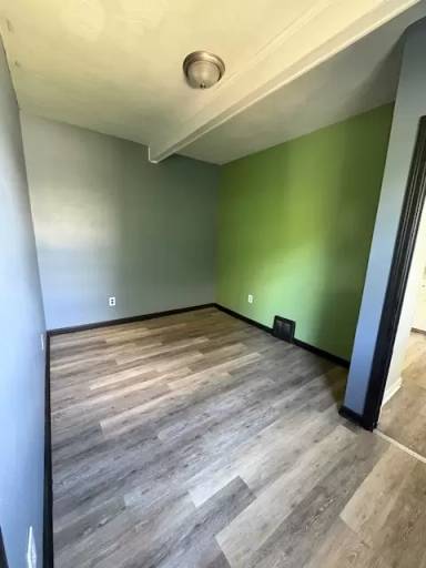 Main picture of 111 Glenwood Avenue