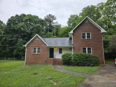 Main picture of 105 Rose Ct