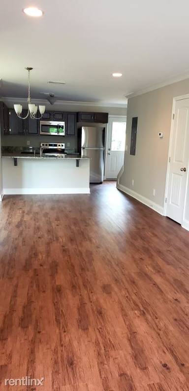 Main picture of 300 Cainsville Rd