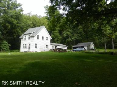 Main picture of 2120 W Crystal Springs Rd