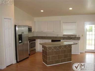 Main picture of 1818 SW 42nd St