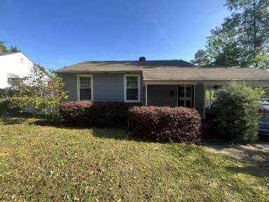 Main picture of 3805 Barwick St