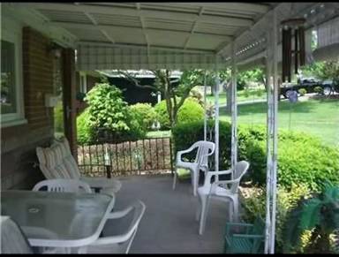 Main picture of 1606 Greentree Rd