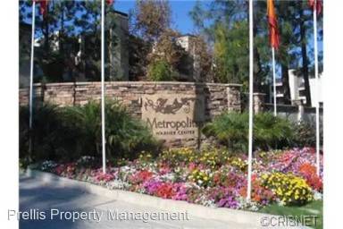 Main picture of 5515 Canoga Ave