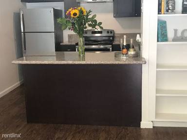 Main picture of Vista Capri Apartments