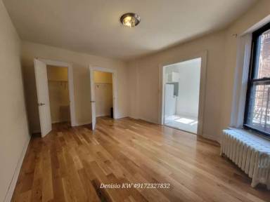 Main picture of 3751 79th St