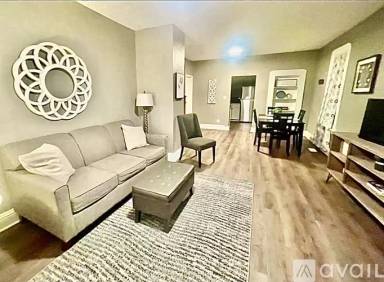 Main picture of 2516 Drexel St