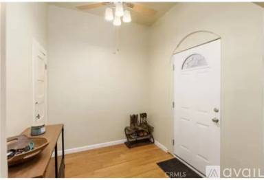 Main picture of 9528 Washington St