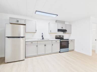 Main picture of 925 Gilmore St