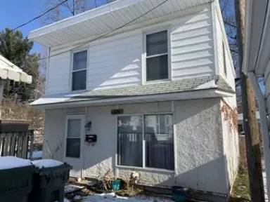 Main picture of 1108 N Division Ave