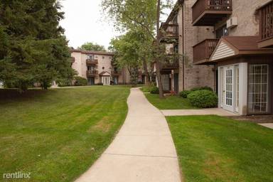 Main picture of 461 E Spruce Dr