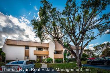 Main picture of 1080 Bal Harbor Blvd
