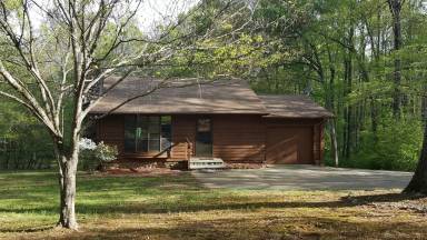 Main picture of 7600 Hilliard Ln