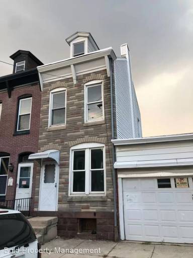 Main picture of 569 Douglass St