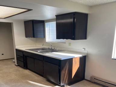 Main picture of 1221 Maple Ave
