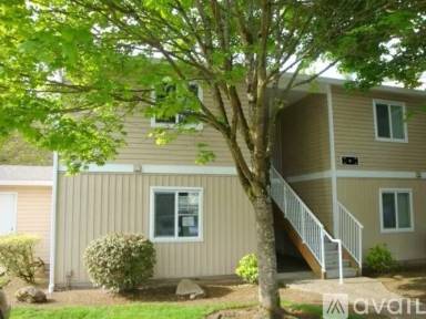 Main picture of 12513 NE 130th Way