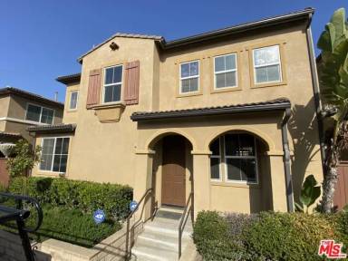 Main picture of 3656 W Luther Ln