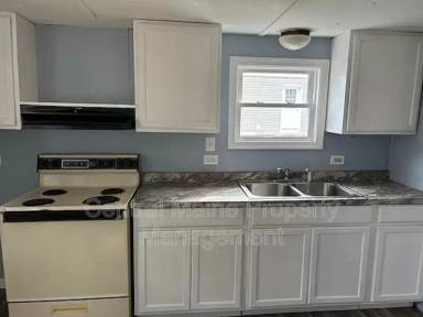 Main picture of 16 Austin Dr