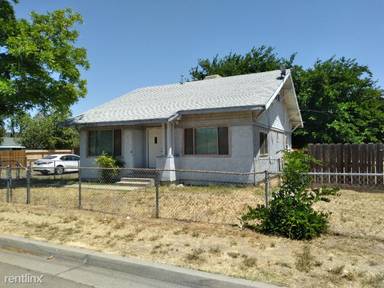 Main picture of 3650 N Maple Ave