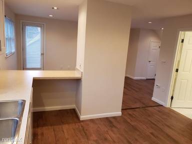 Main picture of 11 Essex St